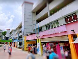 Ang Mo Kio Avenue 8 (D20), Shop House #573916501